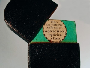 Paper label-image